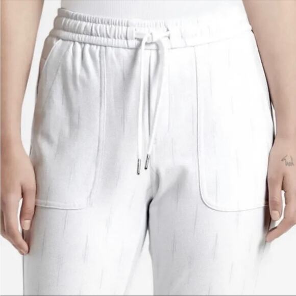 NWT Athleta Farallon Printed Jogger "Spliced Magic Veil Gray" - Picture 3 of 14